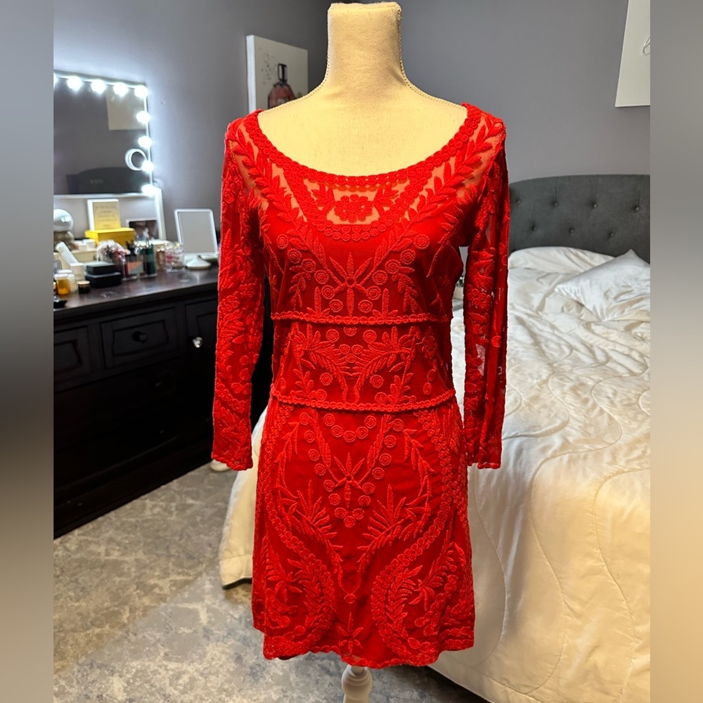 Express Lace Red 3/4 Sleeve Sheath Dress Scoop Neck